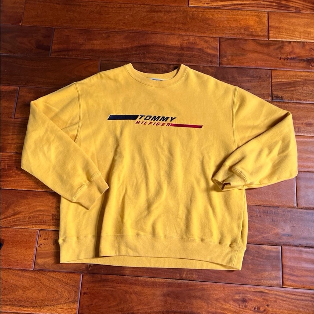 Vintage Yellow Tommy Hilfiger Sweatshirt
